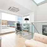 Rent 3 bedroom apartment of 295 m² in London