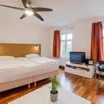 Miete 1 Schlafzimmer wohnung von 55 m² in Berlin