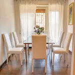 Rent 4 bedroom apartment of 115 m² in Rome