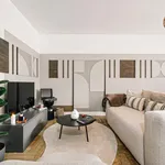 Rent 4 bedroom apartment of 74 m² in Paris