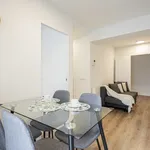 Rent 5 bedroom apartment of 90 m² in Madrid