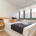 Rent 2 bedroom apartment of 861 m² in Barcelona