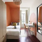 Rent a room in lisbon