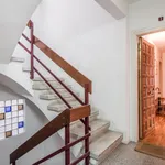 Rent 4 bedroom apartment in Barcelona