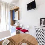 Rent a room in milan