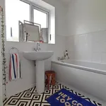 Rent 4 bedroom house in East Midlands