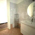 Rent 3 bedroom apartment of 116 m² in Genova