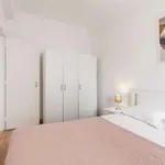 Rent 1 bedroom apartment of 37 m² in lisbon