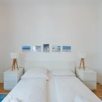 Rent 2 bedroom apartment of 70 m² in Berlin