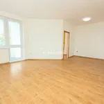 Pronajměte si 3 ložnic/e byt o rozloze 76 m² v Praha