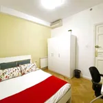 Rent a room in Madrid