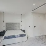 Rent 2 bedroom apartment in London