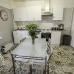 Rent 1 bedroom flat in mill