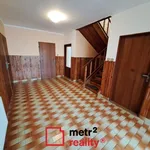 Pronajměte si 1 ložnic/e dům o rozloze 150 m² v Uničov