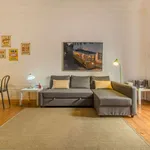 Rent 1 bedroom apartment in lisbon