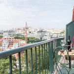 Rent 2 bedroom apartment in Lisbon