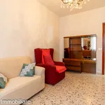 Rent 5 bedroom apartment of 95 m² in Ivrea