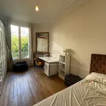 Appartement de 129 m² avec 5 chambre(s) en location à paris 16e arrondissement