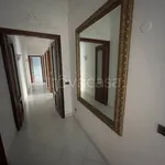 Rent 3 bedroom apartment of 100 m² in Napoli