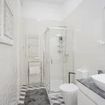 Rent 1 bedroom apartment of 40 m² in Porto