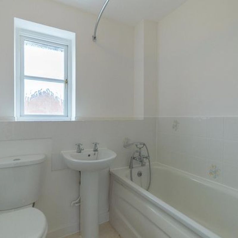 Property to rent in Woodbury Gardens, Salisbury SP2