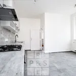 Rent 4 bedroom apartment of 121 m² in Capital City of Prague