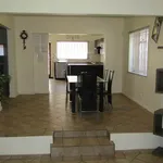 Rent 1 bedroom apartment in Johannesburg