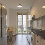 Rent a room of 80 m² in milan