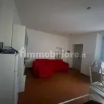 Affitto 3 camera appartamento di 95 m² in Parma