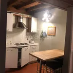 Affitto 3 camera appartamento di 60 m² in Firenze