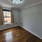 Rent 2 bedroom flat in East Midlands