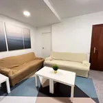 Rent a room of 170 m² in Valencia