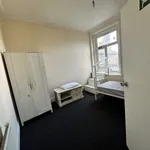 Rent 4 bedroom flat in London