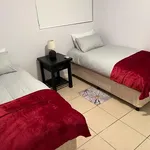 Rent 3 bedroom apartment in Umhlanga