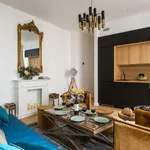 Rent 4 bedroom apartment of 75 m² in Paris