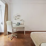 Rent a room in lisbon