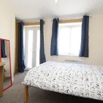 Rent 3 bedroom flat in South West England