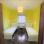 Rent 4 bedroom apartment of 100 m² in Genova