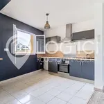 Rent 4 bedroom apartment of 78 m² in Uzein