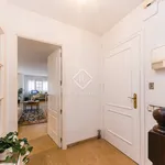 Alquilo 5 dormitorio casa de 380 m² en Barcelona