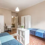 Rent a room in rome