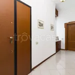 Rent 4 bedroom apartment of 120 m² in Como