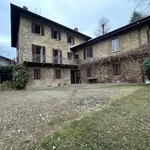 Affitto 5 camera casa di 430 m² in Colle Brianza