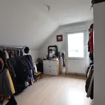 Maison de 115 m² avec 5 chambre(s) en location à Laval