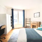 Rent a room in paris