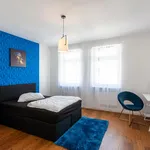 Rent 1 bedroom apartment of 95 m² in Frankfurt