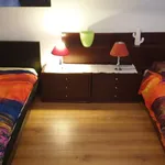 Miete 6 Schlafzimmer wohnung von 95 m² in Bonn