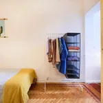 Rent a room in lisbon