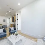 Rent 2 bedroom apartment in Brooklyn