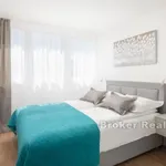 Rent 2 bedroom apartment of 60 m² in Split